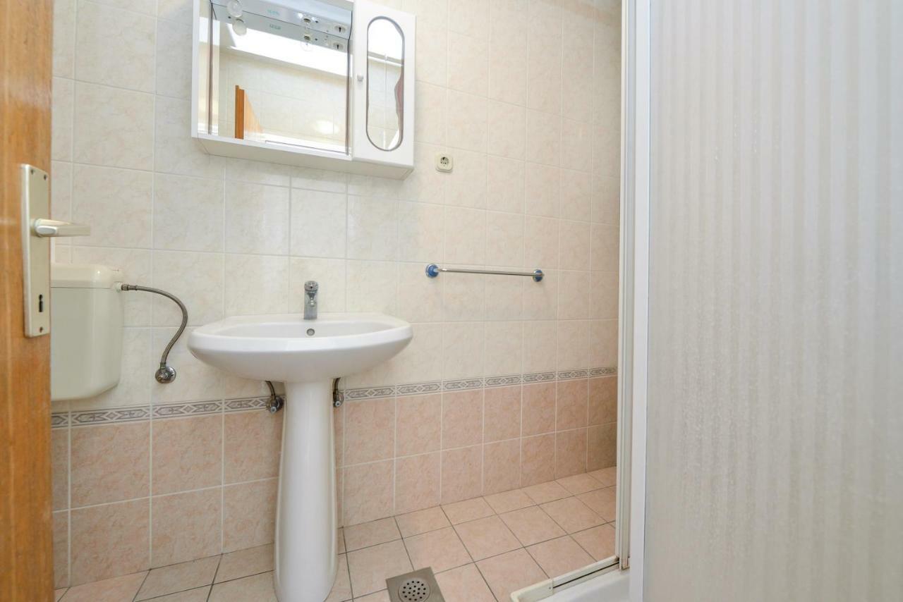 Apartments Ana Petrcane Εξωτερικό φωτογραφία
