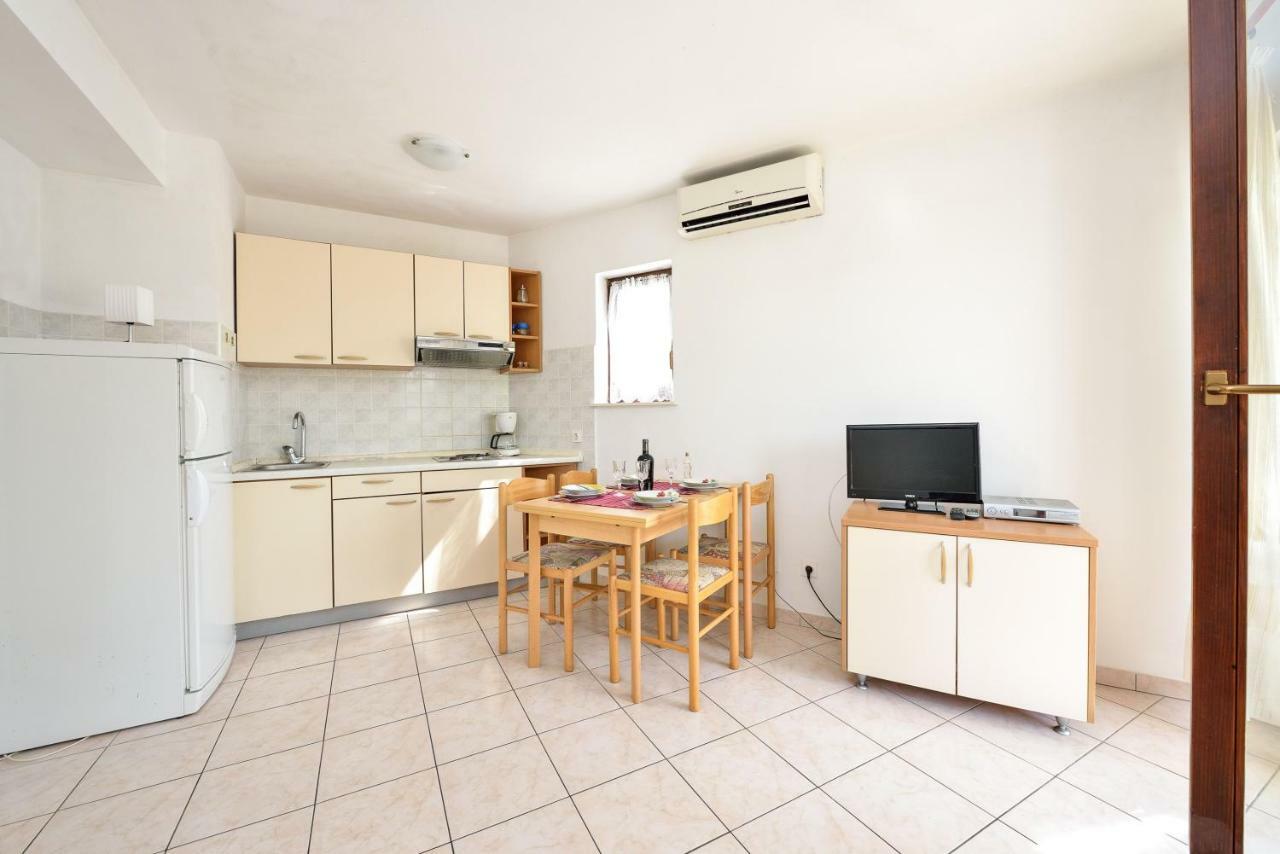 Apartments Ana Petrcane Εξωτερικό φωτογραφία