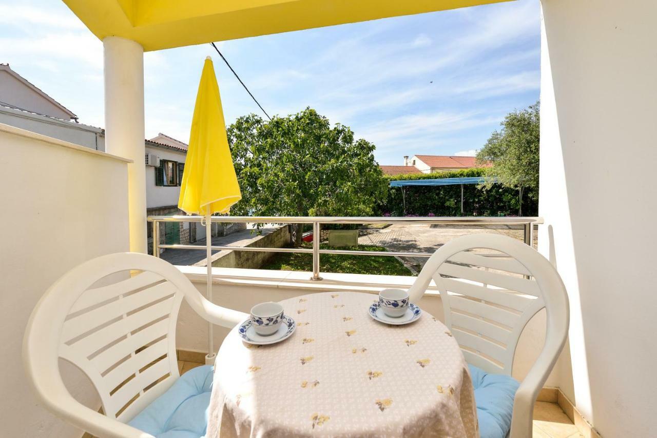 Apartments Ana Petrcane Εξωτερικό φωτογραφία